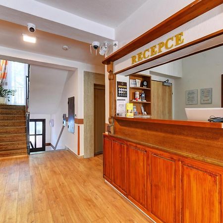 Hotel Adler Ческе-Будеёвице Экстерьер фото